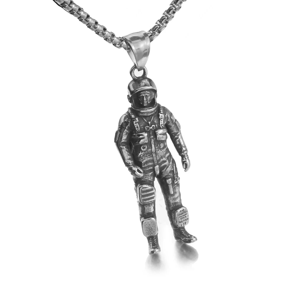 New 3D Astronaut Pendant Necklace - Galaxy Universe Spaceman in Retro 316L Stainless Steel | Unisex Hip Hop Fashion