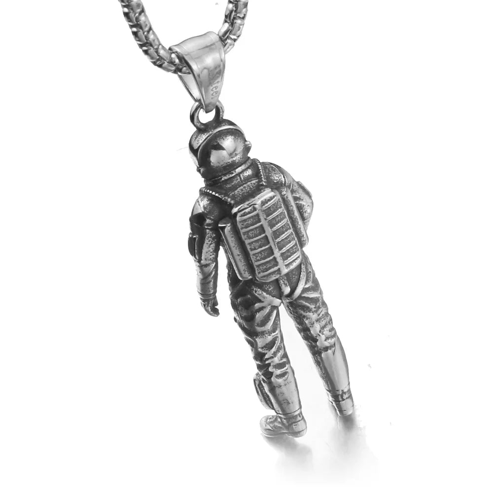 New 3D Astronaut Pendant Necklace - Galaxy Universe Spaceman in Retro 316L Stainless Steel | Unisex Hip Hop Fashion