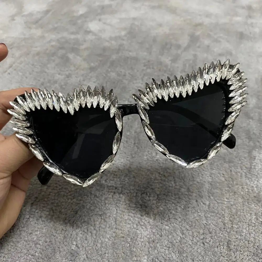 Luxury Rhinestone Heart Shaped Sexy Cat Eye Sun Glasses