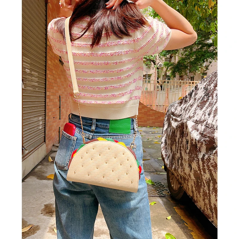 Novelty Taco Shaped Purses and Handbags for Women Fashion Girls Chain Small Crossbody Bag Funky Clutch Bag Designer Shoulder Bag