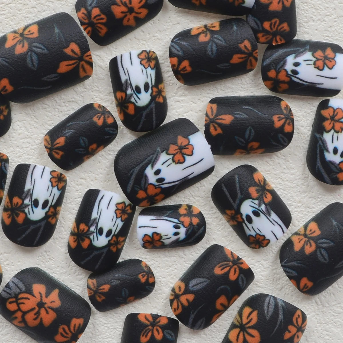 24pcs Short Square Matte Press-On Nails Set – Halloween Dark Forest Floral & Ghostly Elements Fake Nails Kit