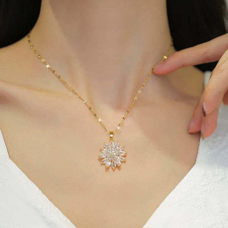 Fashion Sunflower Light Luxury Necklace Personality Simple Versatile Flower Clavicle Chain Pendant