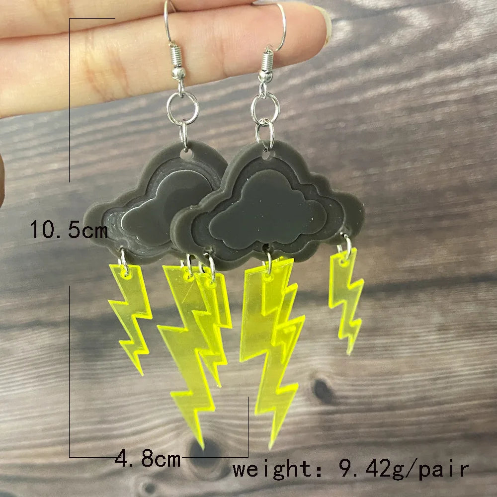 2023 Fashion New Dark Cloud Lightning Pendant Earrings For Women Niche Design Versatile Ladies Street Shooting Earrings Jewelry