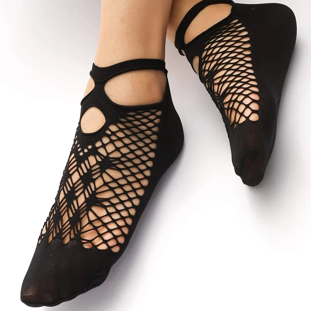 Women's Sexy Summer Fishnet Mesh Ankle Socks – Black Floral Lace Patchwork, Breathable Hollow Nylon Hosiery