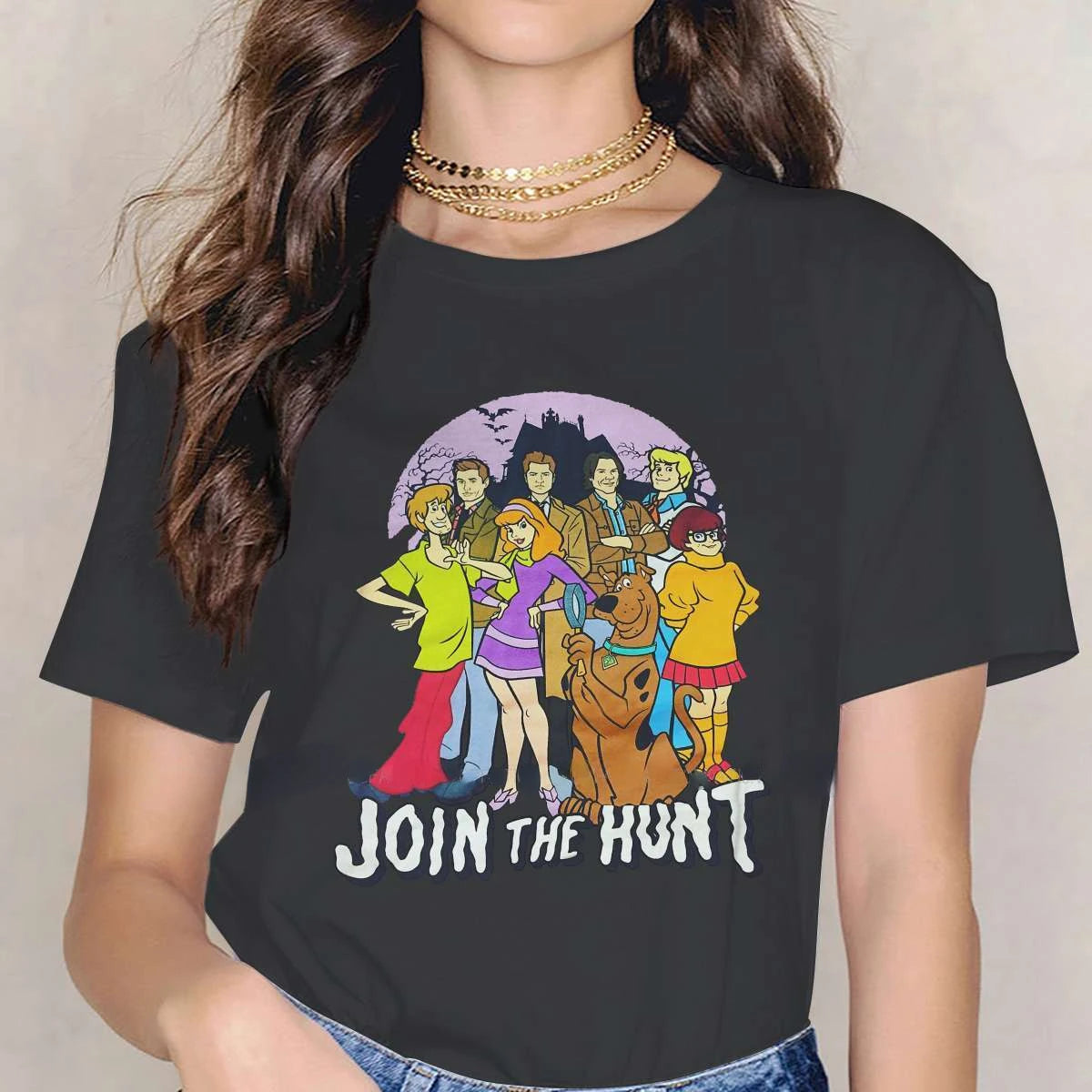 Casual Vintage TV Women’s T-Shirt – ‘Join The Hunt’ Graphic Tee, Ladies Short Sleeve Top