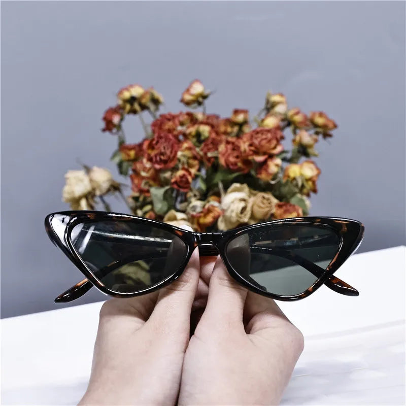 2024 Women's Cat Eye Fashion Sunglasses - Vintage Personality Design, Zebra Pattern, Gray Shade Sun Glasses, Latest Popular UV400