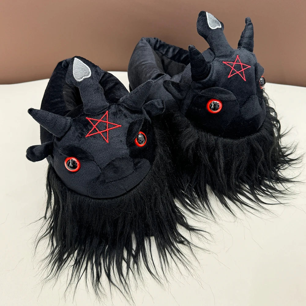 Highland Cow Diablo Series Plush Slippers – Horror-Themed Fluffy House Shoes, Dark Lord King Design