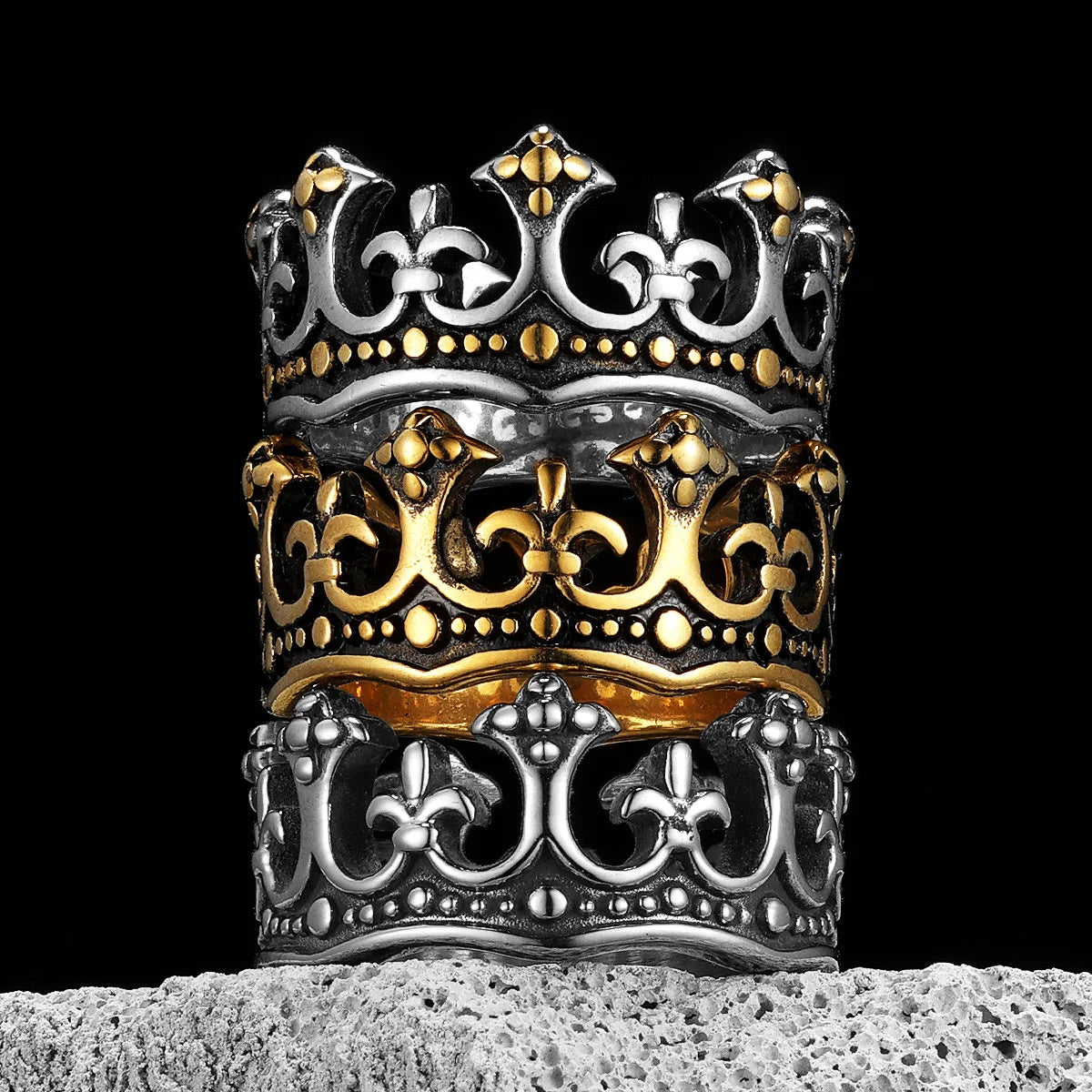 Aesthetic Crown Men’s Rings - Stainless Steel Vintage Punk Rock Jewelry for Women - Cool Fashion Accessories Gift