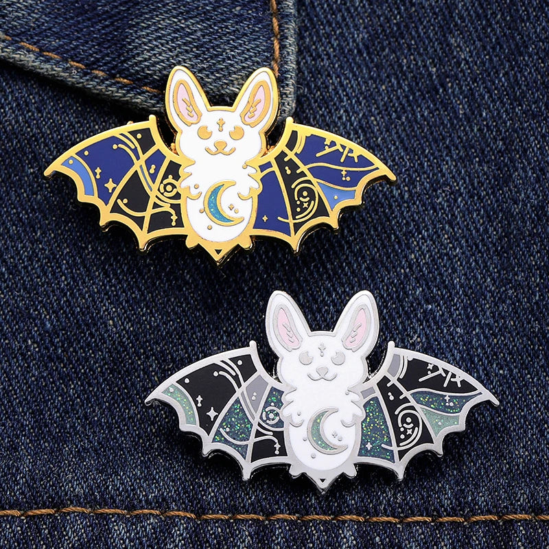 Cartoon Crescent Bat Hard Enamel Pin Goth Punk Luna Creepy Bats Animal Brooch Lapel Badge Halloween Jewelry Gifts For Friends