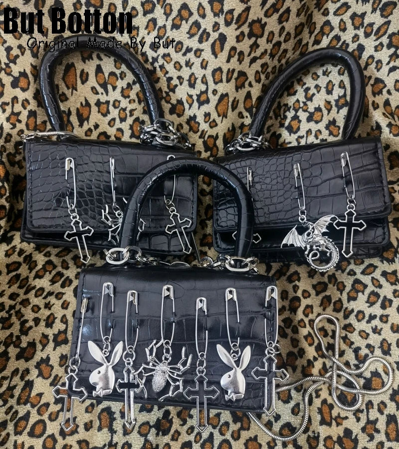 Y2K Throwback Gothic Girl Metal Punk Mini Metal Spider Rabbit Decoration Messenger Bag Tote Handbag