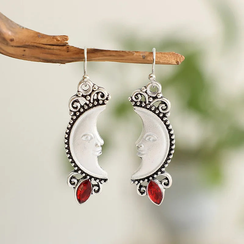 Exquisite Moon Smiling Face Earrings – Retro Fashion with Red Crystal, Trendy Women’s Jewelry