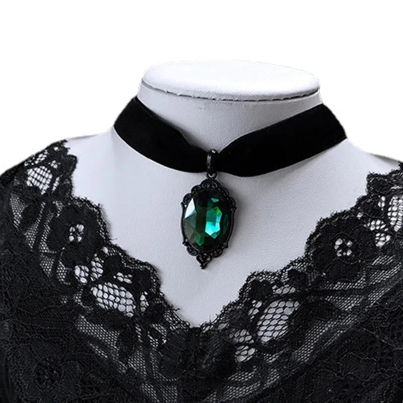 Title: Gothic Venom Crystal Cameo Necklace - Green Velvet Choker for Women