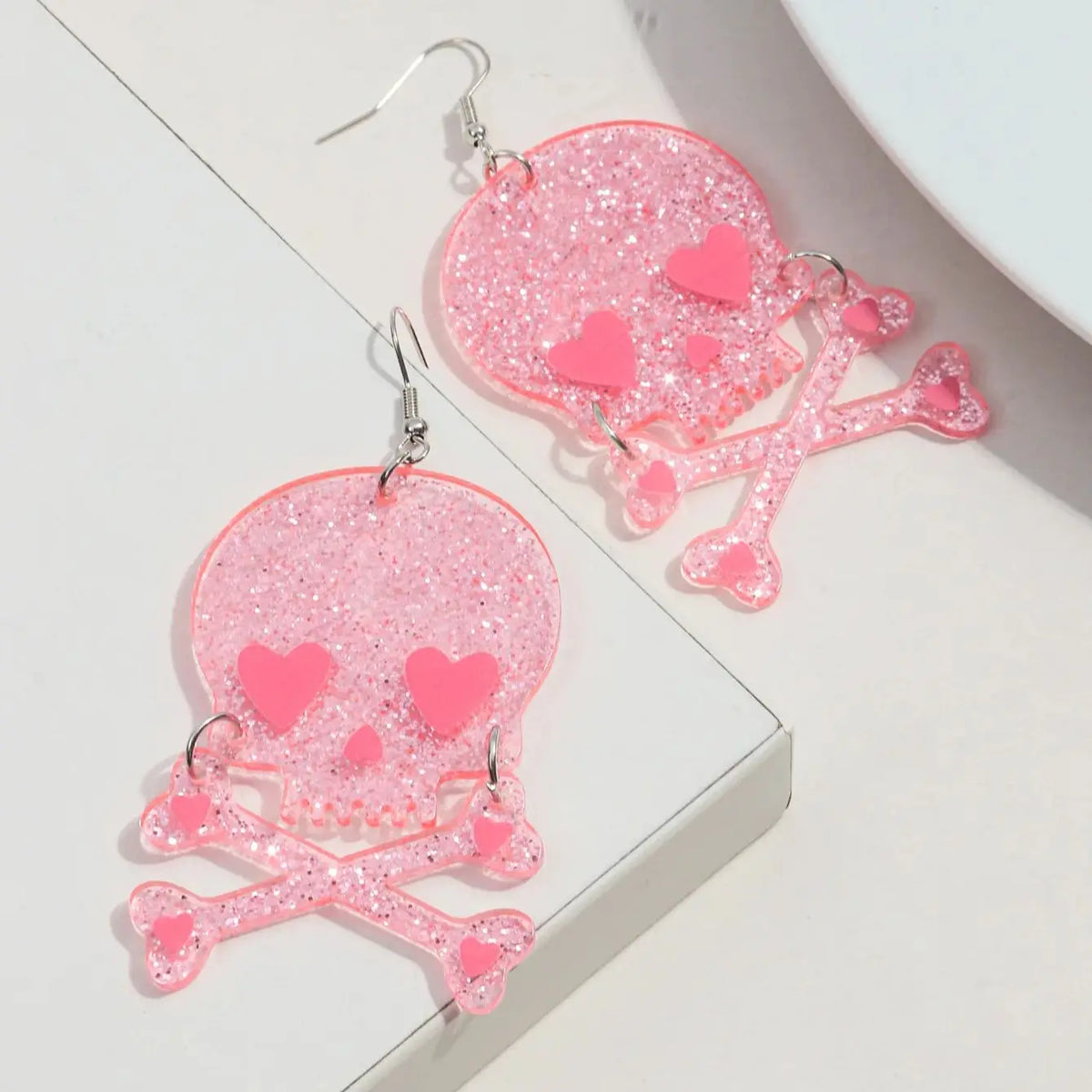 Cute Glitter Skull Head Acrylic Drop Earrings for Women - Funny Pink Cartoon Pendant Earrings 2024 Trend Jewelry Gifts