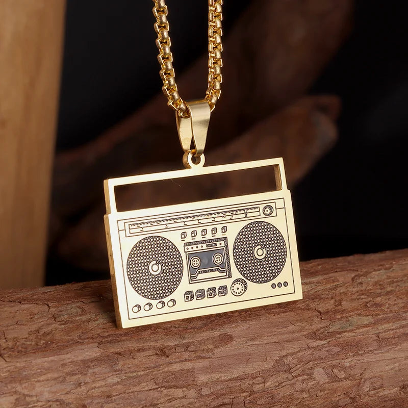 Stainless Steel Radio Pendant Retro Fashion Player Recorder Necklace Men's Personality Hip Hop Rock Street Party Jewelry