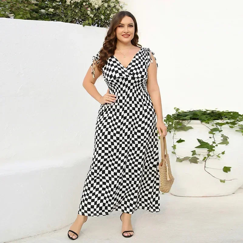 Plus Size Black and White Checkered V-Neck Dress - High-End, Slimming Temperament with Large Swing Long Skirt