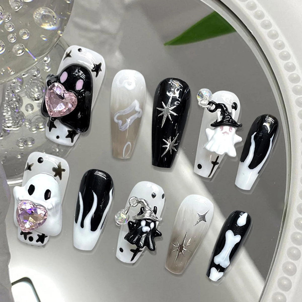 Handmade Press on Nails Cute White Ghost 3D Crystal Decor False Nails Full Cover Wearable Sweet Cool Girls Halloween Fake Nails