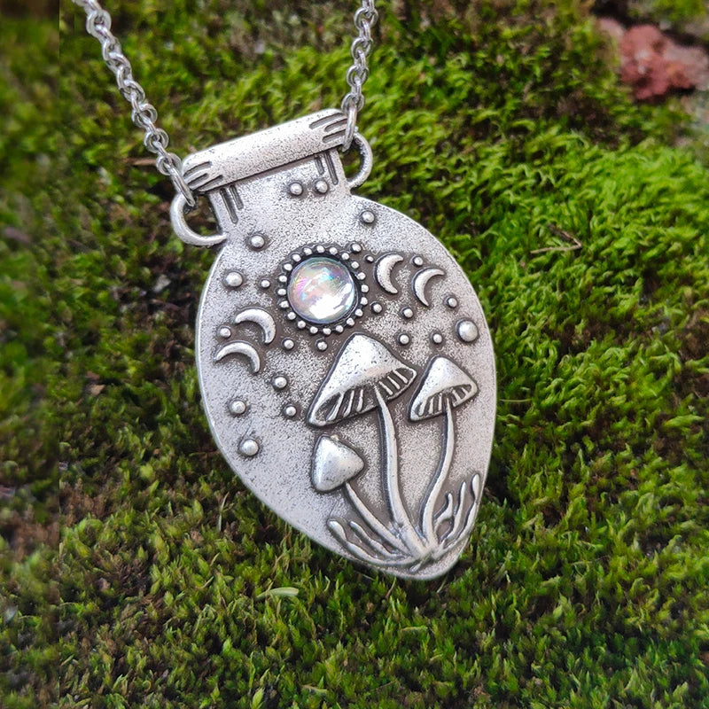 Crystal Witch Triple Moon Mushroom Pendant - Woodland Spirit Pagan Wicca Gift for Women