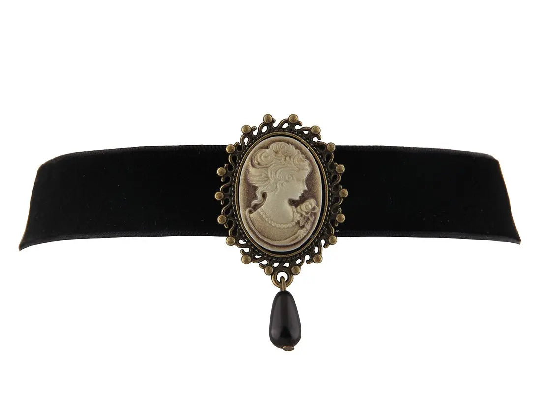 Gothic Retro Black Victorian Cameo Choker - Pearl Bead Velvet Pendant Necklace for Women and Girls