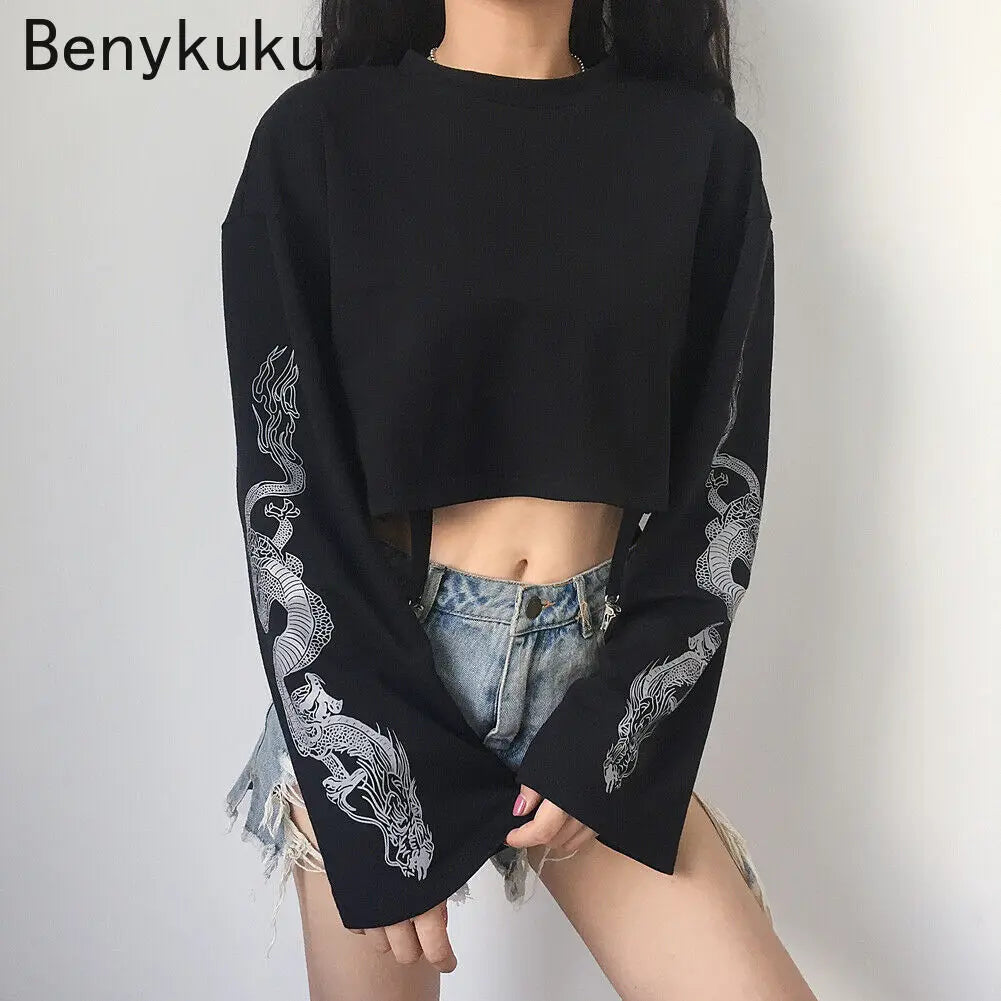 Gothic Punk Cool Girl Grunge Dragon Pattern T-Shirt – Long Sleeve Loose Sweatshirt, Harajuku Black Crop Top Pullover for Women