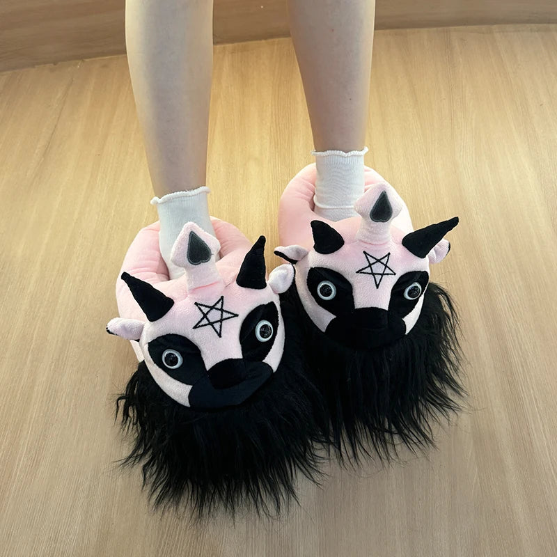 Highland Cow Diablo Series Plush Slippers – Horror-Themed Fluffy House Shoes, Dark Lord King Design