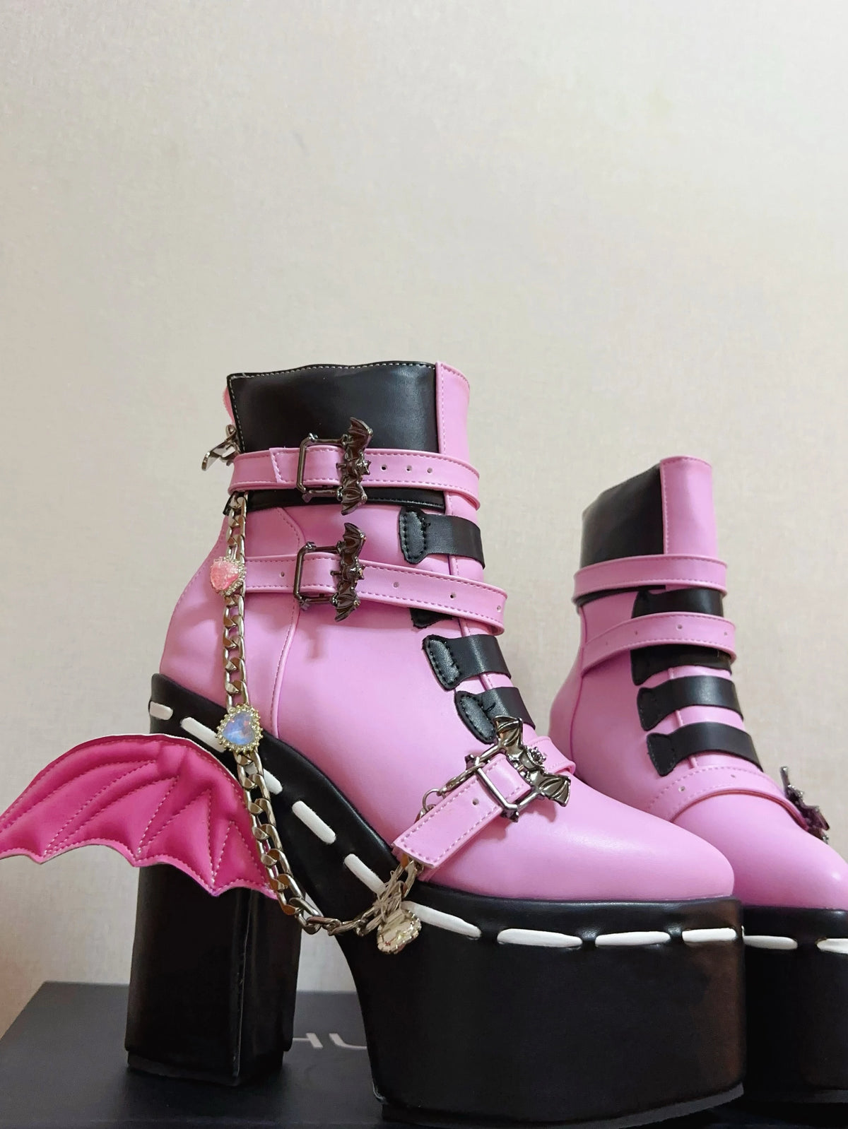 Women Wasteland style thick sole pink black ankle short Boots woman high Heels pumps Cool Lady party customized shoes wings