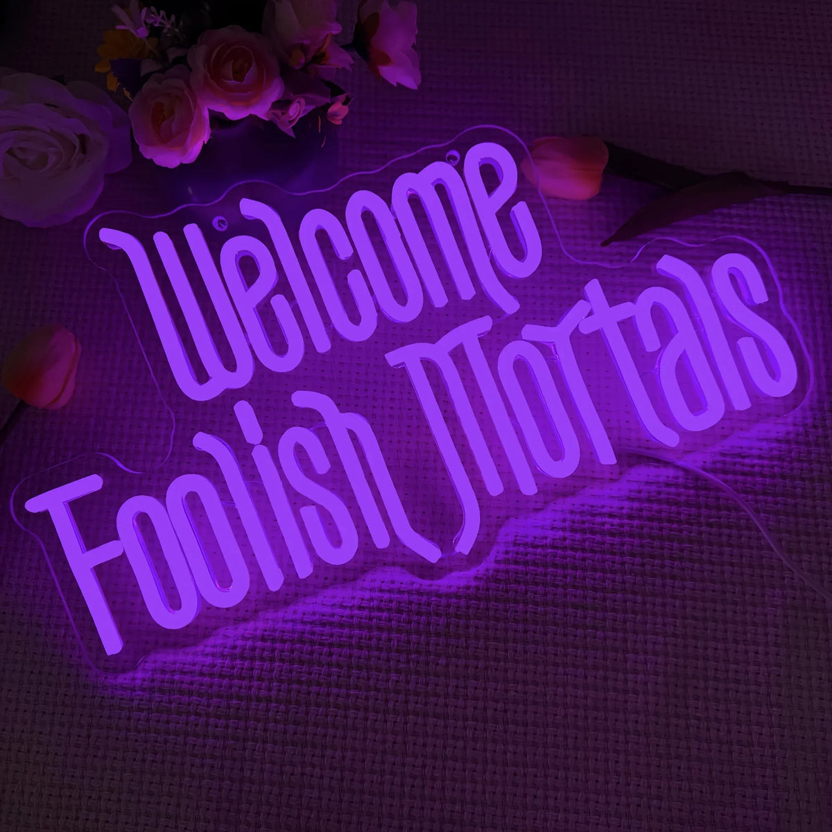 Welcome Foolish Mortals” Neon Sign - Gothic Haunted Mansion LED Decor, USB Powered, Perfect for Halloween & Home Bar