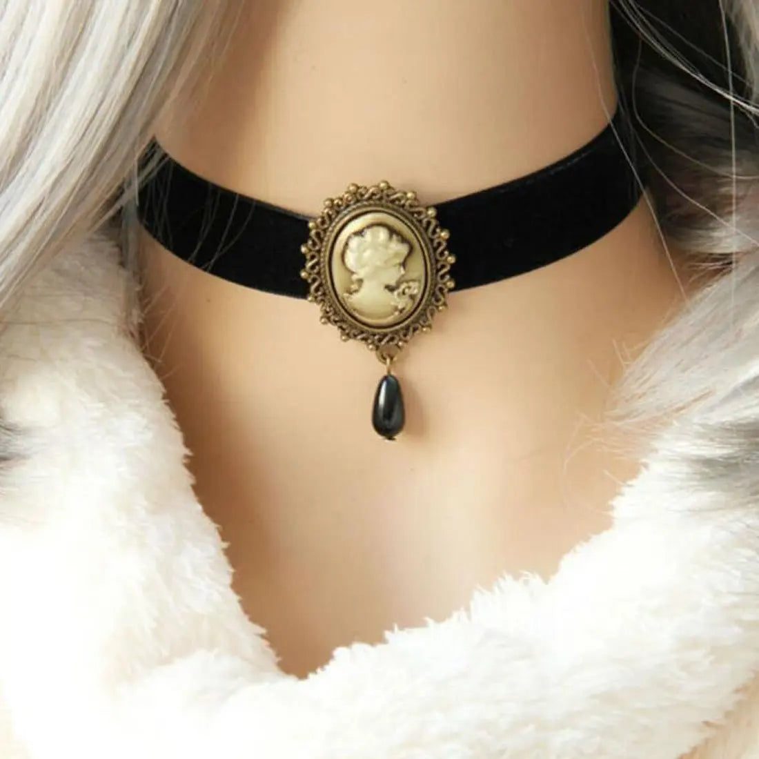 Gothic Retro Black Victorian Cameo Choker - Pearl Bead Velvet Pendant Necklace for Women and Girls