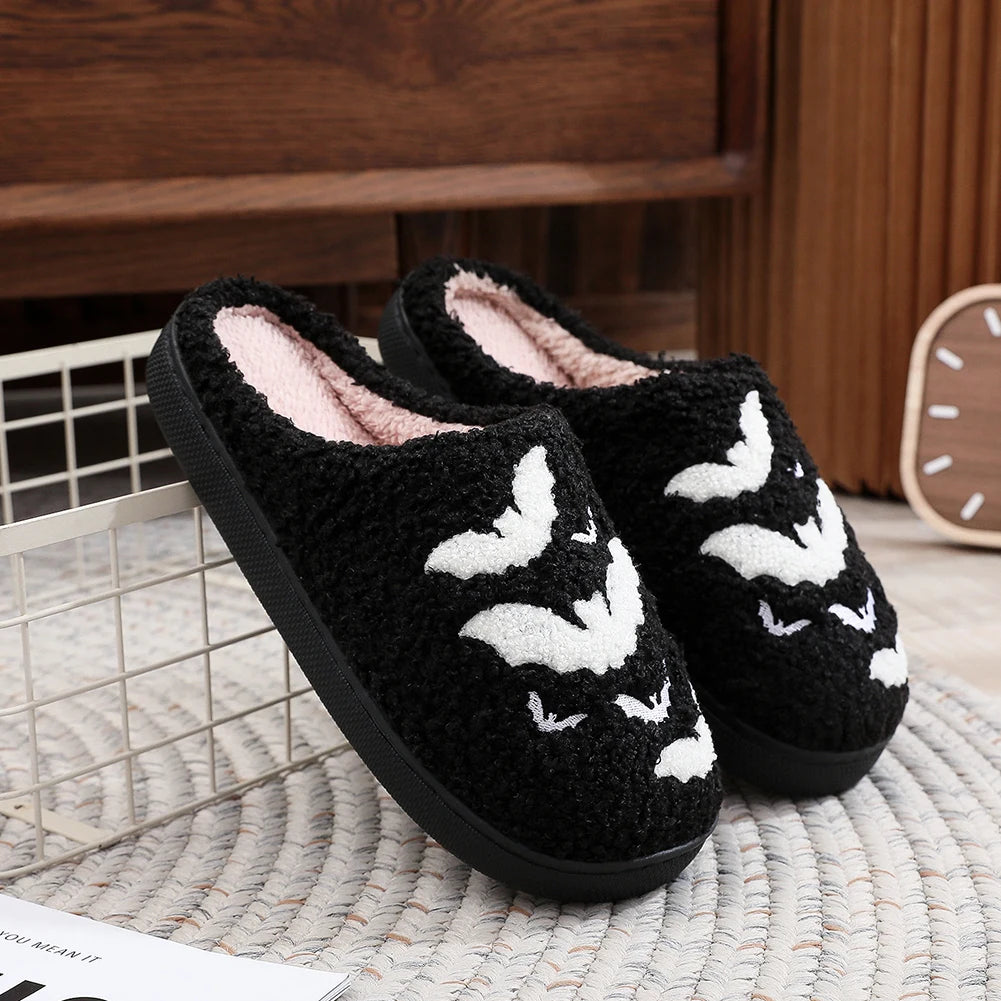 Halloween Bat Plush Slippers – Horror Ghost Flat Shoes, Spiderweb Thermal Indoor Slippers for Women, Comfortable Halloween Gift