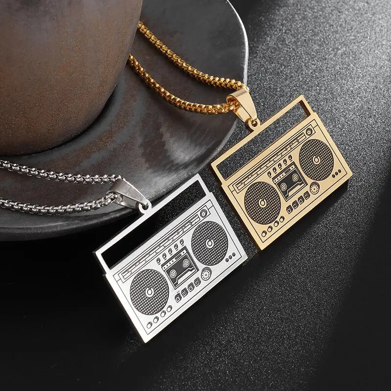 Stainless Steel Radio Pendant Retro Fashion Player Recorder Necklace Men's Personality Hip Hop Rock Street Party Jewelry