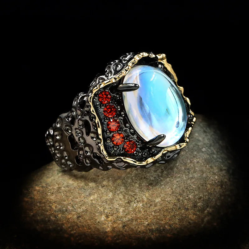 Black Gold Look |Hollow Moonlight Ring | Fashion Red Gemstone Embellished Women's Jewelry