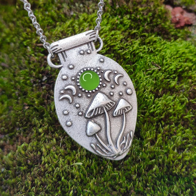 Crystal Witch Triple Moon Mushroom Pendant - Woodland Spirit Pagan Wicca Gift for Women