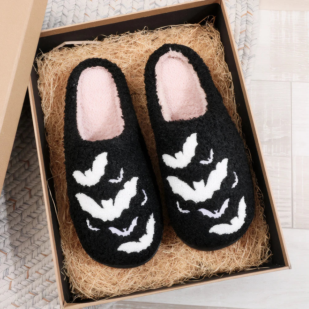 Halloween Bat Plush Slippers – Horror Ghost Flat Shoes, Spiderweb Thermal Indoor Slippers for Women, Comfortable Halloween Gift