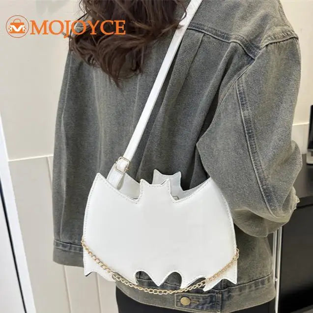 Novelty 3D Bat Wing Shoulder Bag - Creative Halloween Cellphone Purse, PU Chain Handbag for Women