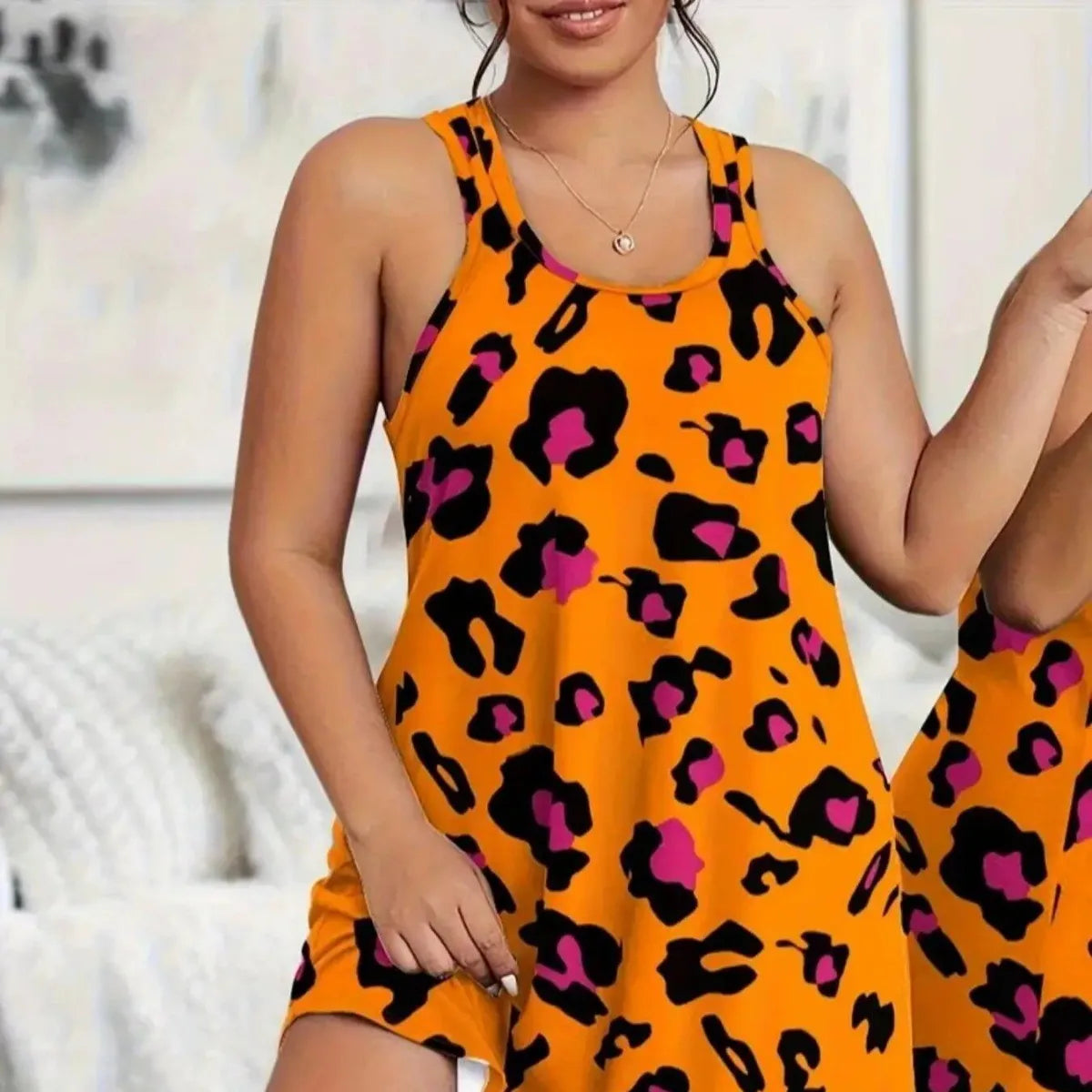 Plus Size Women’s Sleepwear - Casual Leopard Print Camisole Nightgown