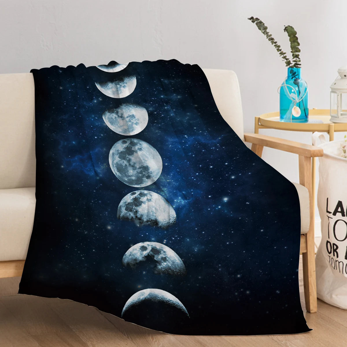 Moon Blanket Printed Throw Blanket Plush Fluffy Flannel Fleece Blanket Soft Throws for Sofa Couch and Bed