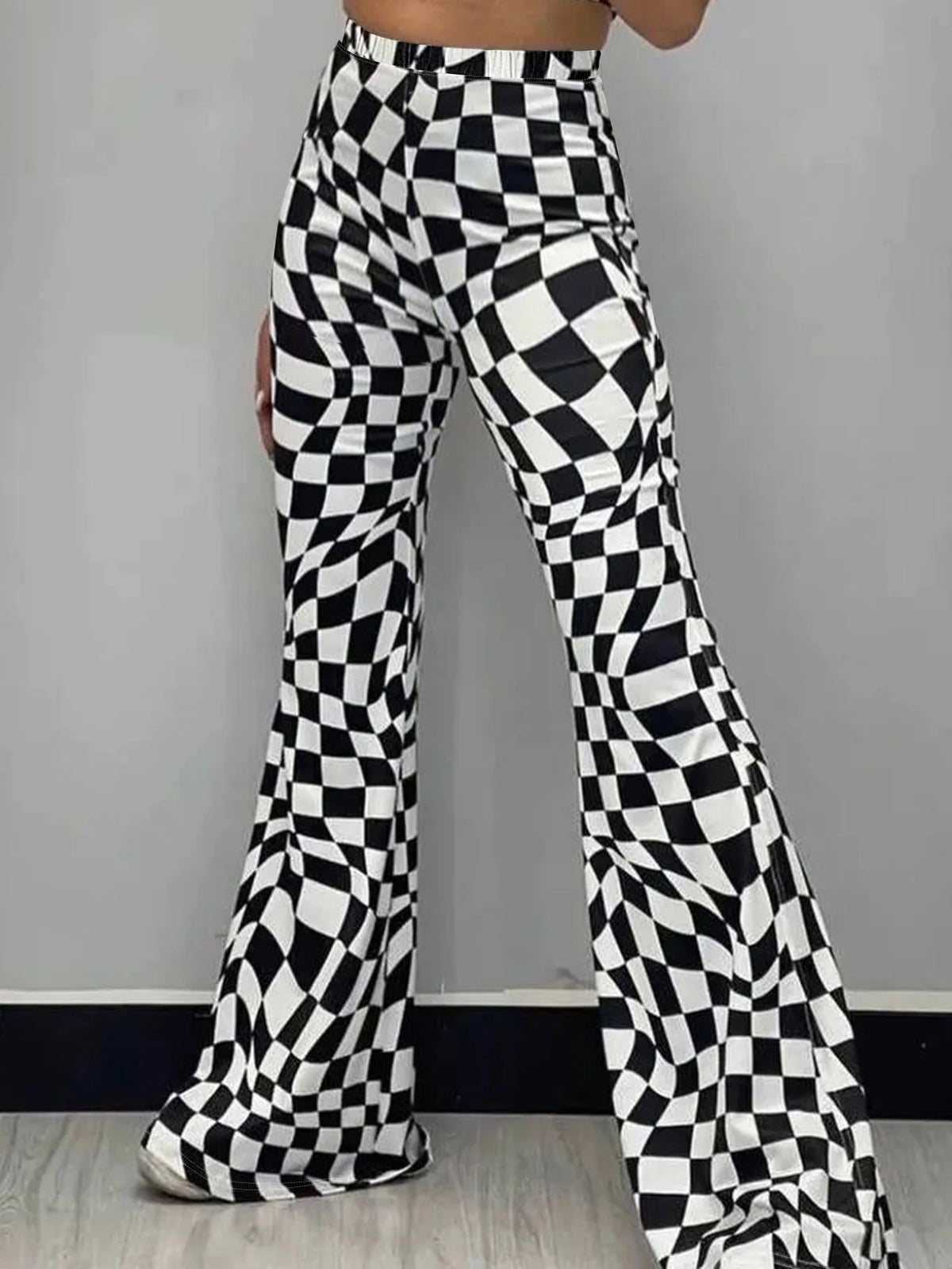 Plus Size Color Contrast Two-piece Casual Checkerboard U Neck Tank Top & Flare Pants Outfit Set for Women