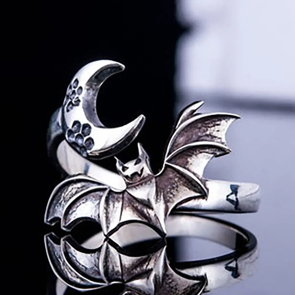 Gothic Punk Bat Vampire Moon Adjustable Women's Ring | Vintage Female Rings