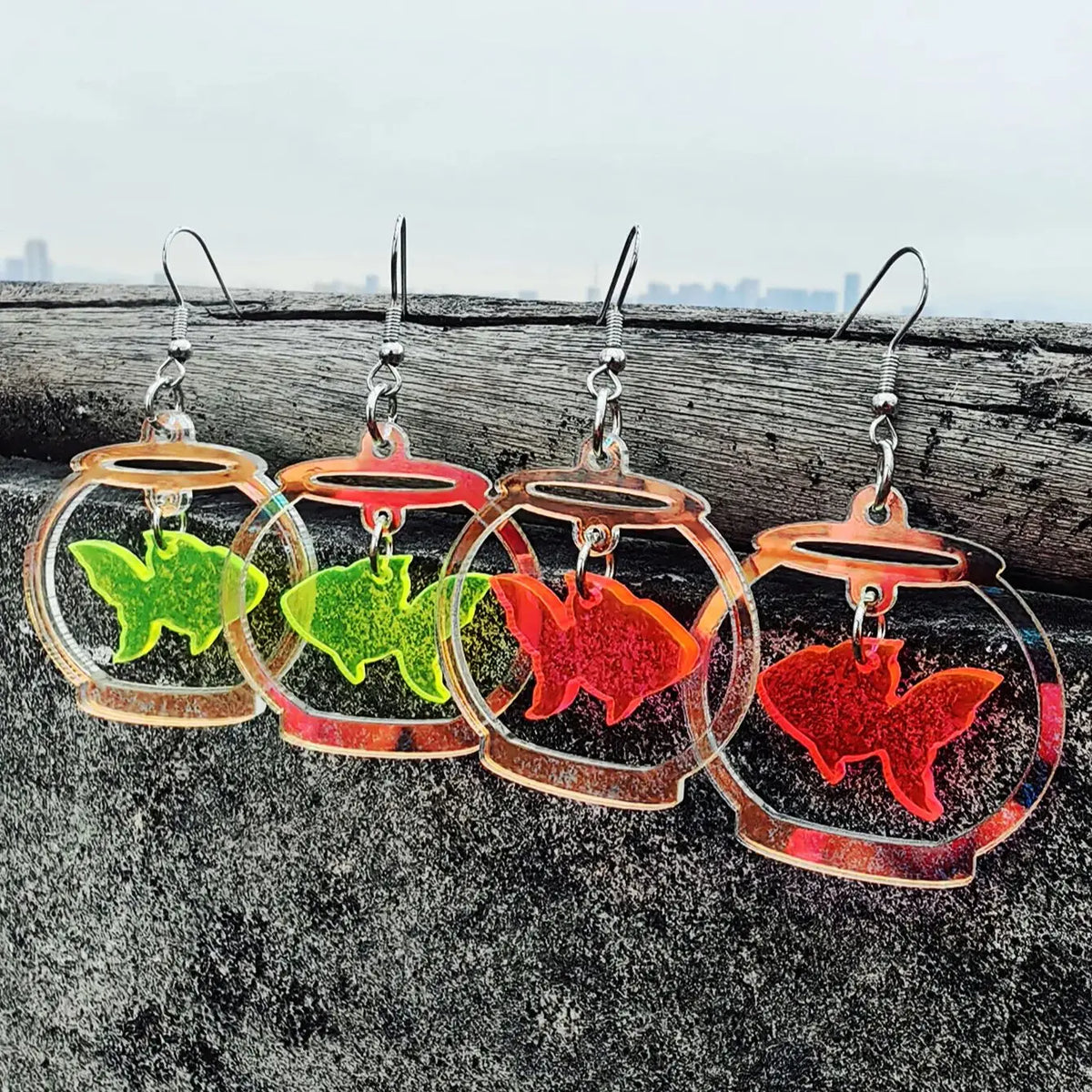 Bright Acrylic Neon Color Goldfish Tank Drop Earrings for Women - Cute Iridescent Fish Tank Pendant Jewelry Gifts