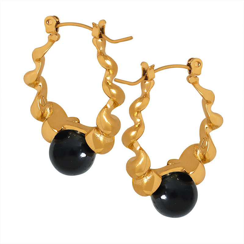 18K Gold Retro Fashion Hollow Thread Design Versatile Earrings