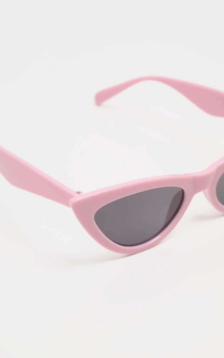 Pale Pink Retro Cat Eye Sunglasses