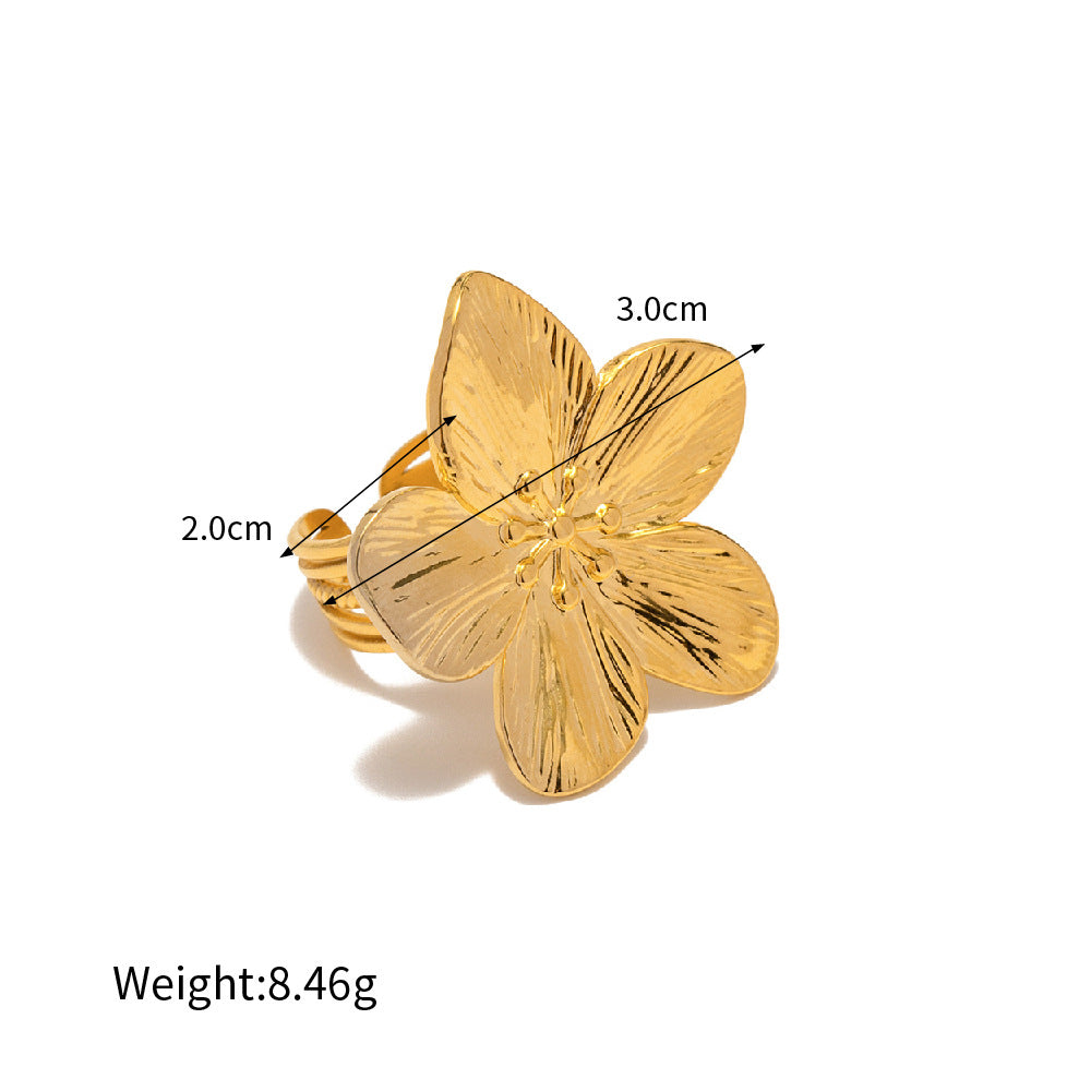 18K Gold Exquisite Vintage Flower Opening Design Versatile Ring