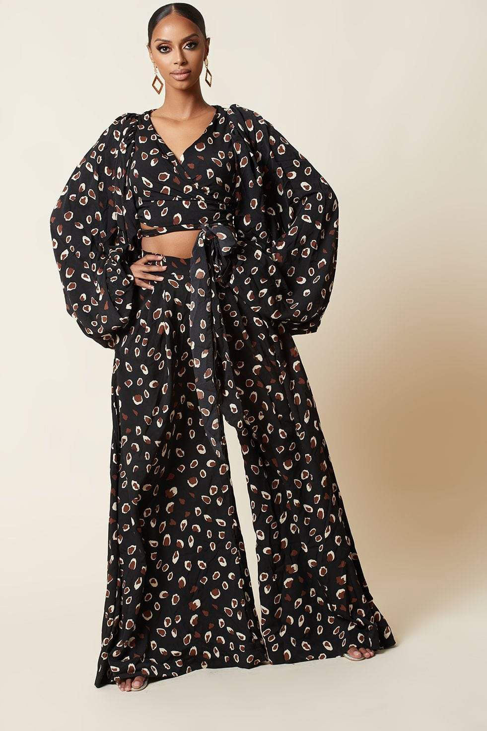 Long Sleeved Tie Around Waist All Over Print Loose Wide-leg Flowy Pants Suit Two Piece Outfit Sets