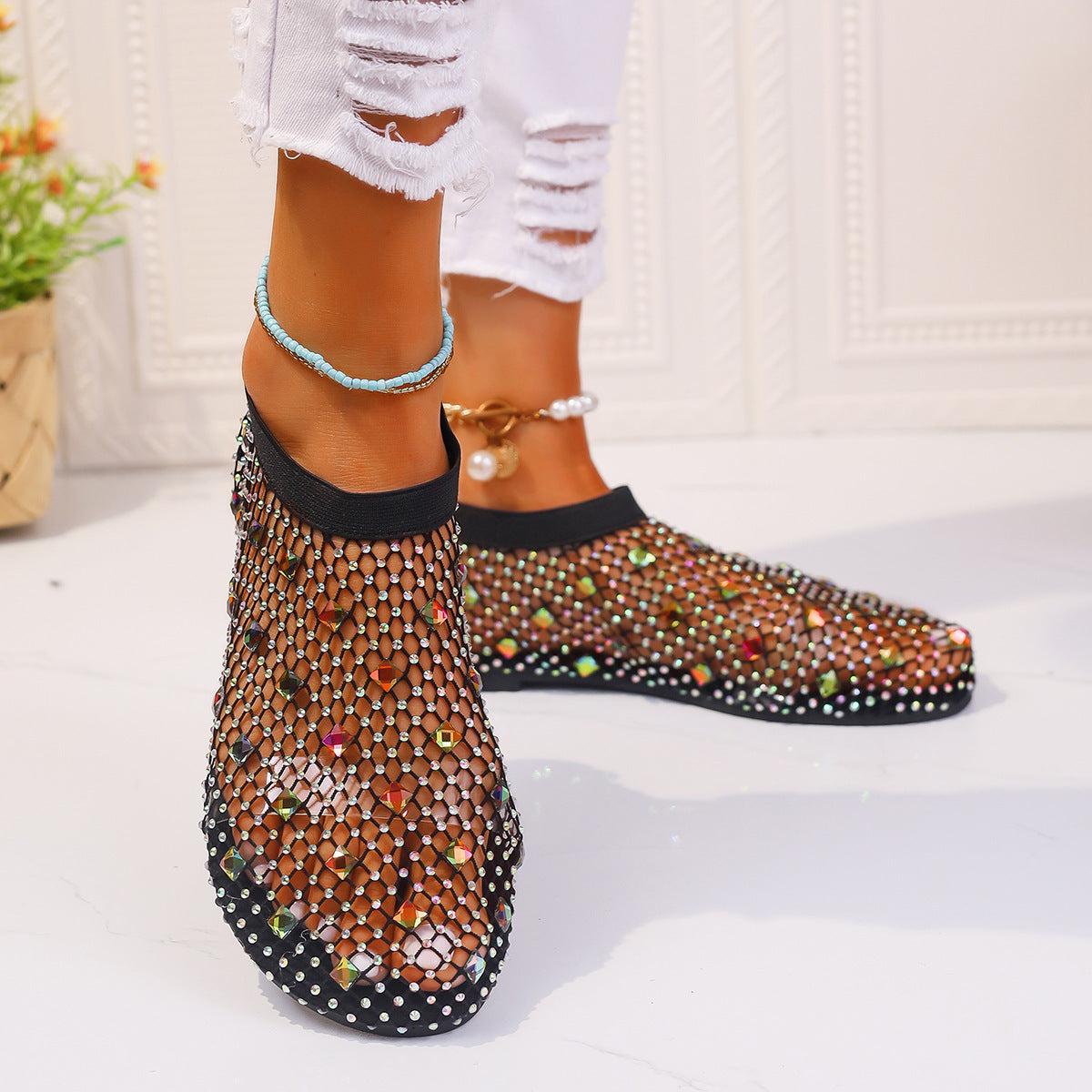 Fashion Mesh Flat Sandals With Colorful Rhinestone Design Round Toe Beach Shoes