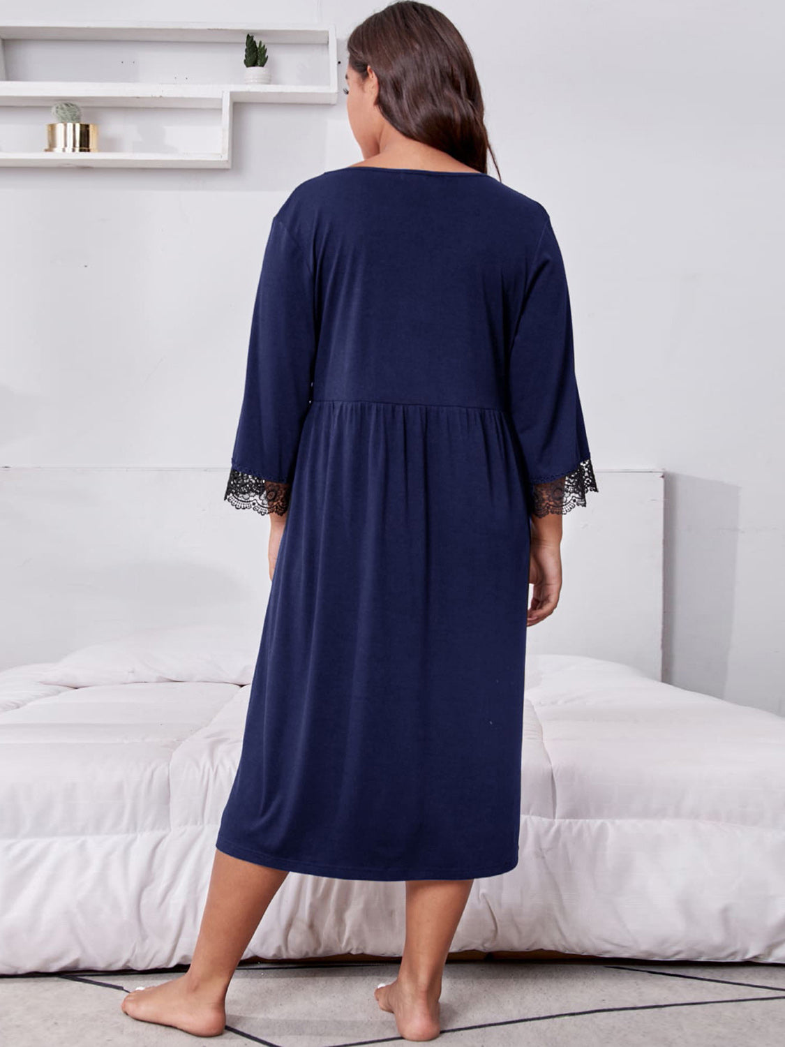 Plus Size Lace Detail V-Neck Lounge Dressing Gown