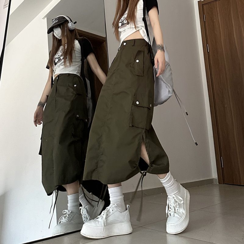 That Cargo Skirt Retro Mid Length Khaki Skirt