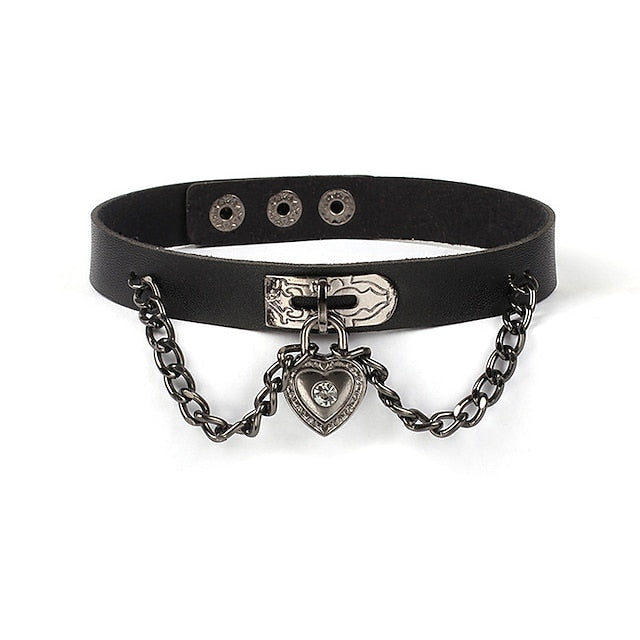 Gothic Lolita Chic: Vintage Punk Choker for Women