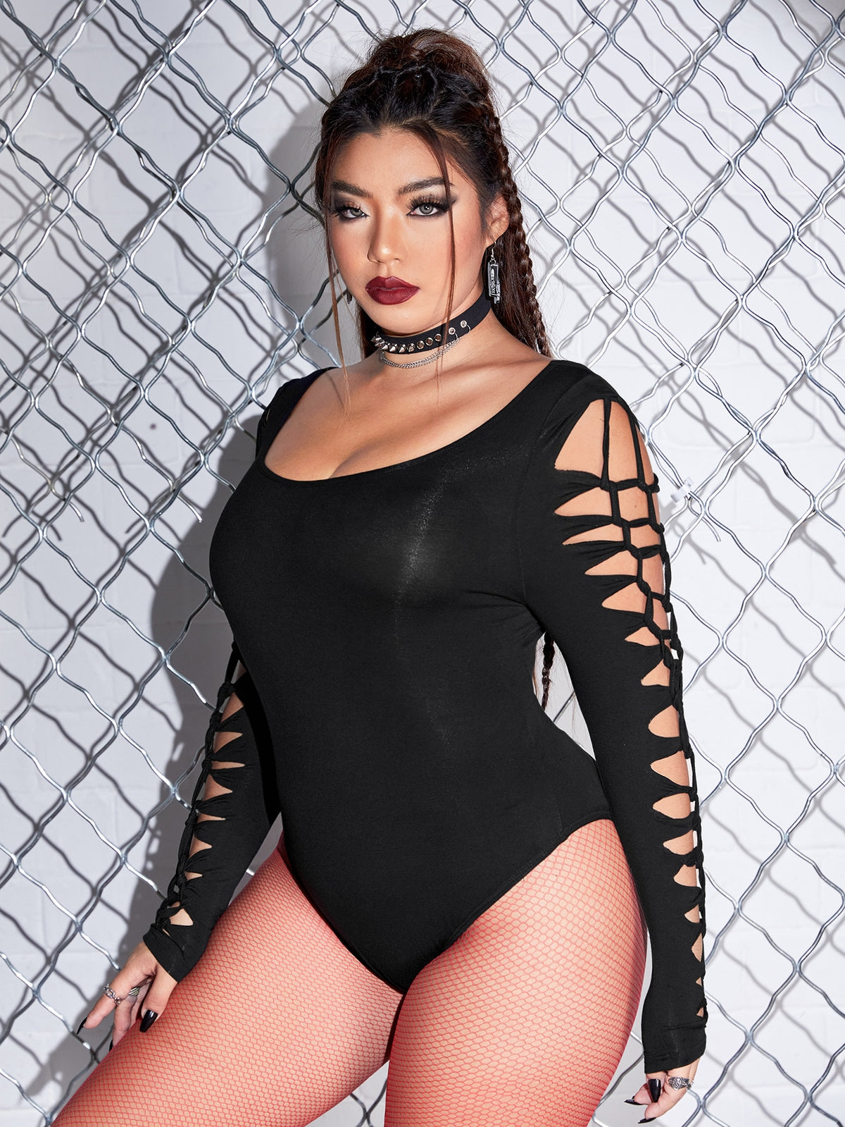 ROMWE PUNK Plus Scoop Neck Cut Out Bodysuit