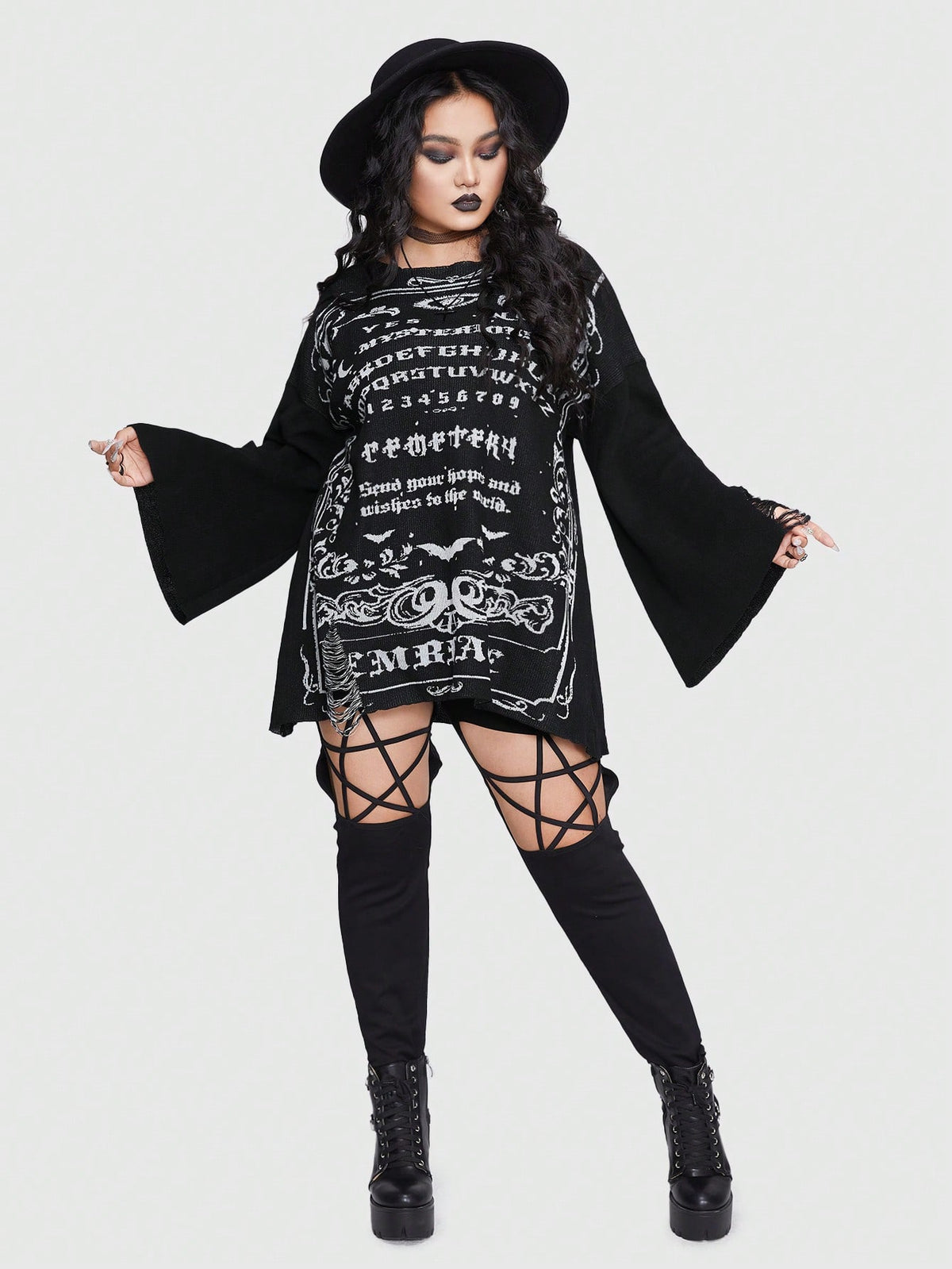 ROMWE Goth Plus Letter Graphic Flare Sleeve Sweater