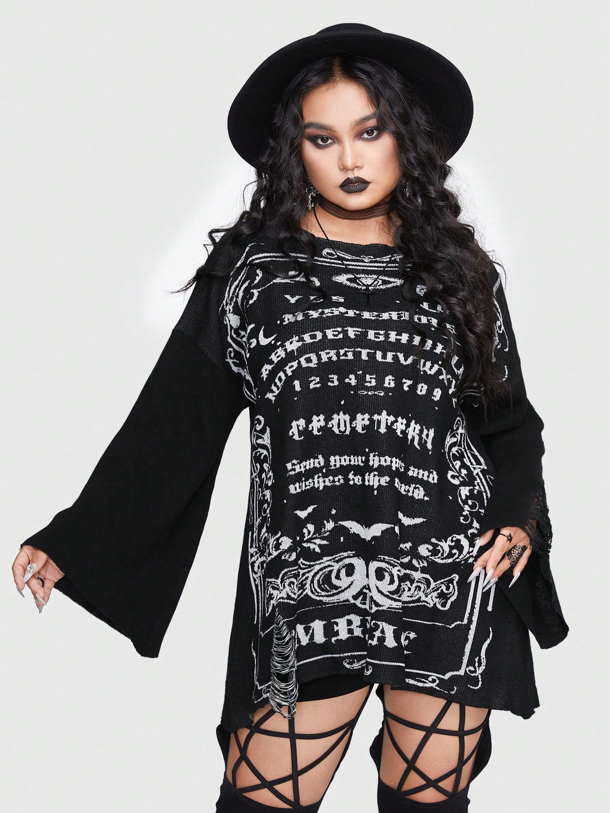 ROMWE Goth Plus Letter Graphic Flare Sleeve Sweater