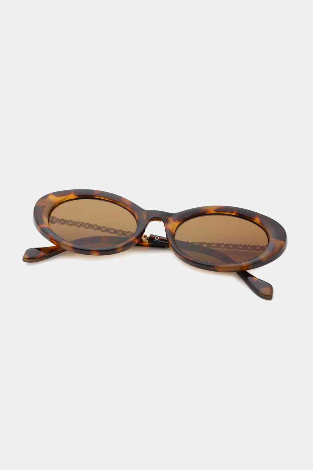 Polycarbonate Frame Rounded Cat-Eye Sunglasses